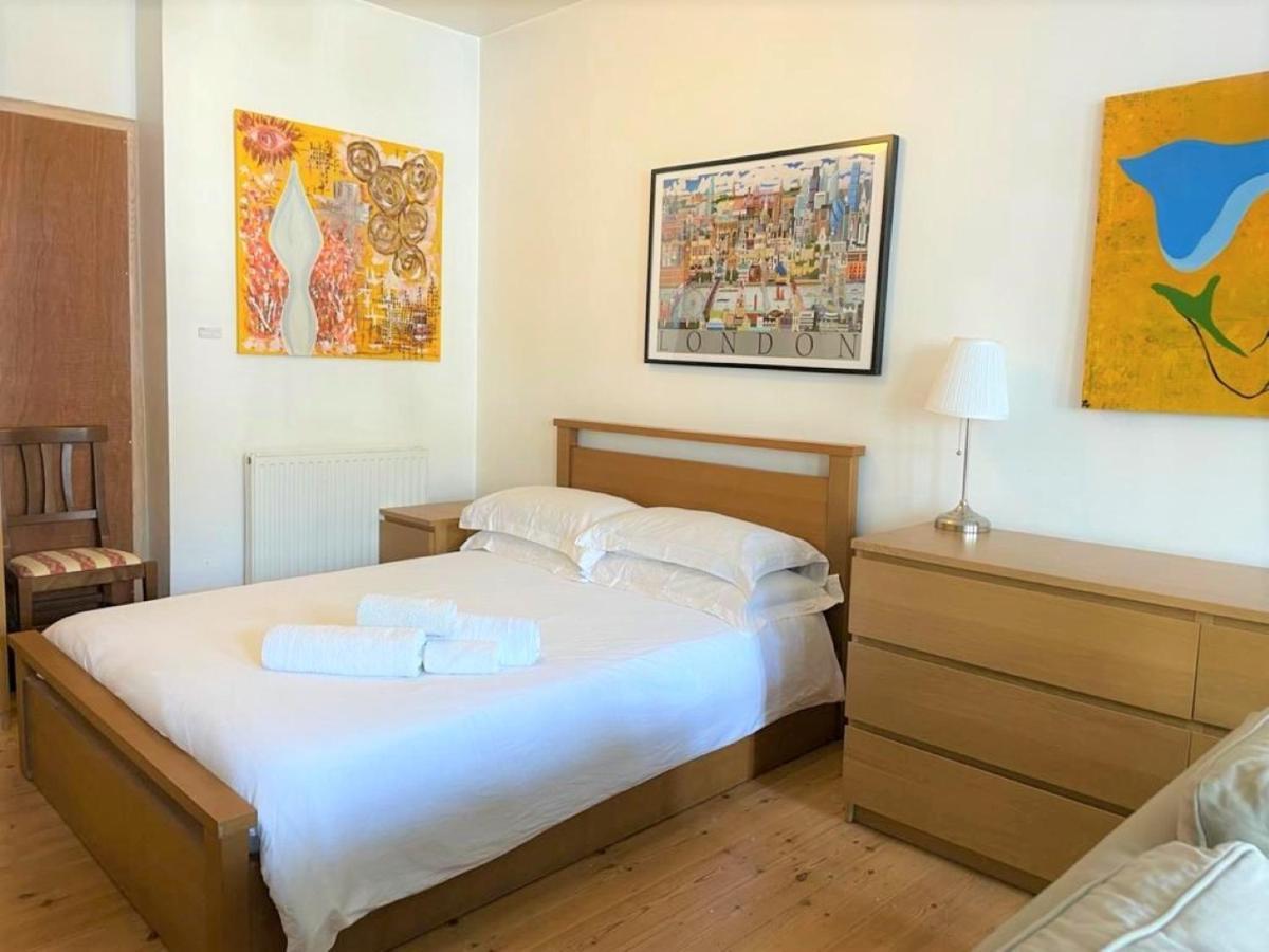 Studio Flat Without Kitchen At Kentish Town London Exterior photo
